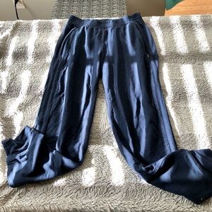 Lululemon joggers